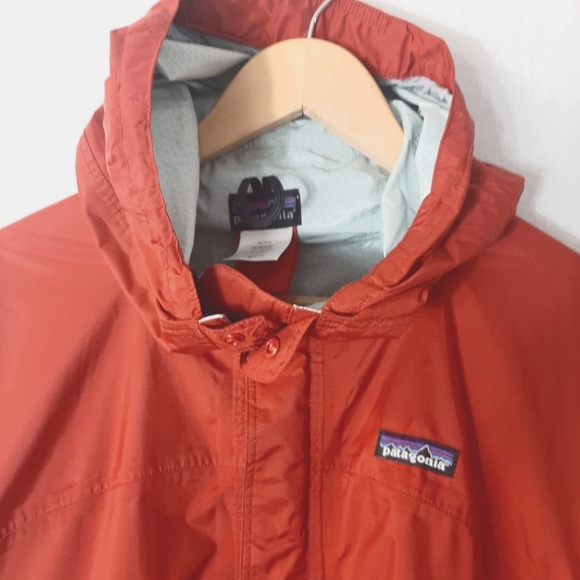 Patagonia Windbreaker - Picture 4 of 17